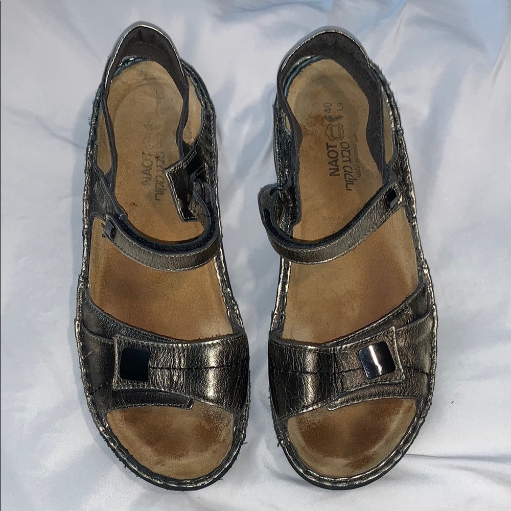 Naot Gold Leather Sandals Size 9